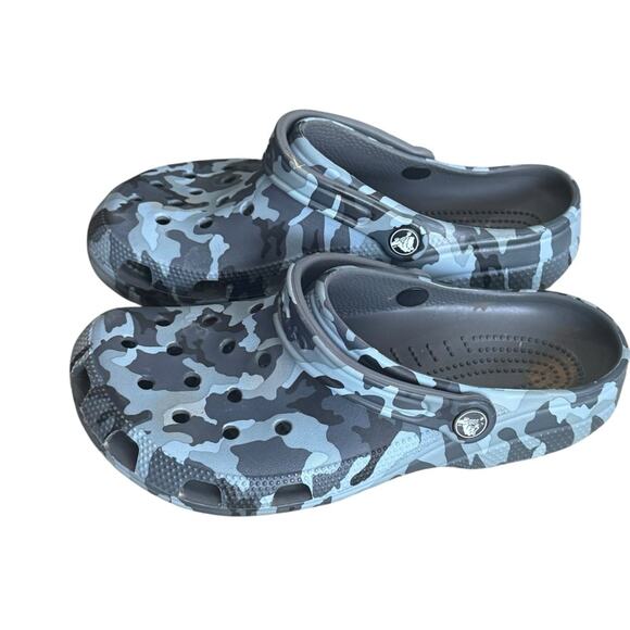 CROCS Classic Gray black Camo Clogs Size 7/9 - Picture 2 of 9